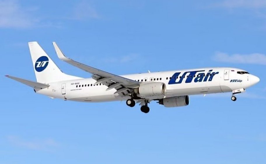 Ρωσία: Αεροσκάφος Boeing 737 της Utair πραγματοποίησε αναγκαστική προσγείωση στη Μόσχα