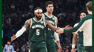 NBA: Επιστροφή στις νίκες για Μπακς με triple-double του «Giannis»