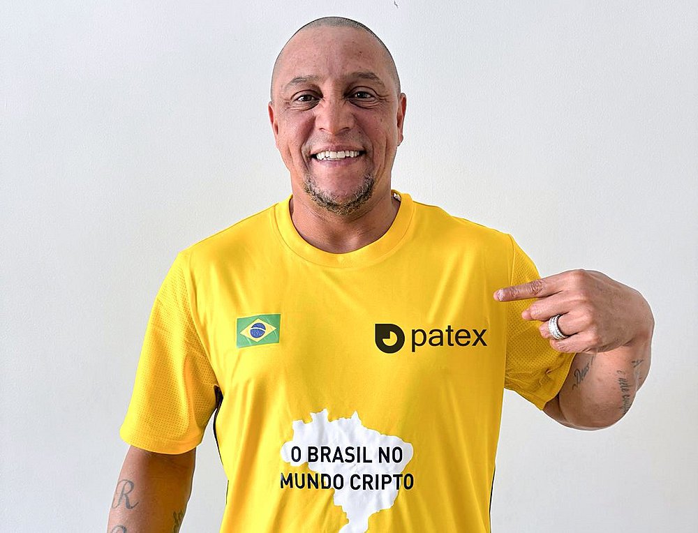 Ο Ρομπέρτο Κάρλος διαψεύδει ότι μένει στο προπονητικό της Ρεάλ