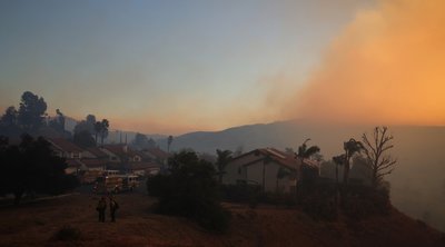 ΗΠΑ: Απαγόρευση της κυκλοφορίας στις καμένες ζώνες του Λος Άντζελες, για τον φόβο λεηλασιών