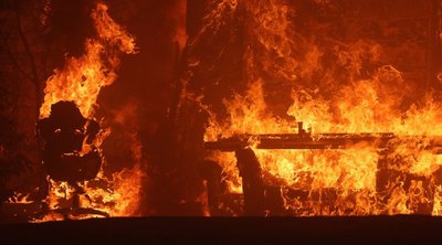 Πυρκαγιές στο Λος Άντζελες: Στους 7 οι νεκροί - Κάηκαν πάνω από 10.000 κτίρια 