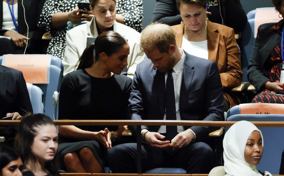 Meghan-Harry: Κοντά στους πυρόπληκτους – Αντιδράσεις για δημοσιογράφο που την αποκαλεί «πριγκίπισσα Markle»