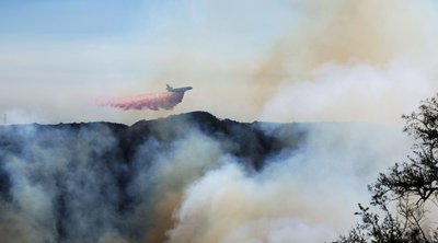 Λος Άντζελες: Εξαπλώνονται οι πυρκαγιές - Στους 16 αυξήθηκαν οι νεκροί 