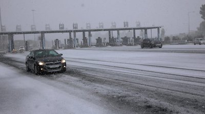 Σε ισχύ έκτακτα μέτρα για την κακοκαιρία: Απαγόρευση κυκλοφορίας φορτηγών - Ποια σχολεία θα κλείσουν 