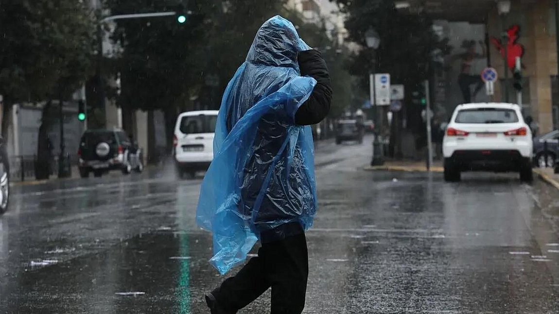 Κακοκαιρία: Οι 8 περιοχές που έπεσε η περισσότερη βροχή έως το μεσημέρι