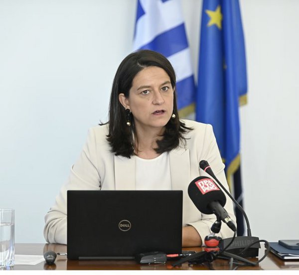 Nίκη Κεραμέως: Πρόσκληση για τη συγκρότηση των Επιτροπών που θα γνωμοδοτήσουν για το ύψος του κατώτατου μισθού το 2025