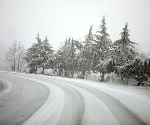 Έκτακτο της ΕΜΥ: Βροχές, καταιγίδες, χιόνια και μποφόρ έως την Τρίτη - Πού θα είναι έντονα τα φαινόμενα