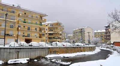 Τα σχολεία που παραμένουν κλειστά λόγω παγετού σε Φλώρινα, Αμύνταιο, Τέμπη, Μετέωρα, δήμο Νέστου και δήμο Μύκης