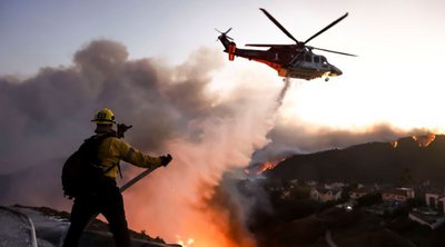 Πύρινος εφιάλτης στο Λος Άντζελες: Οι άνεμοι δυναμώνουν τις φλόγες - Στους 25 νεκροί - ΒΙΝΤΕΟ
