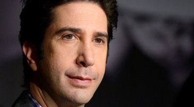 David Schwimmer: Η άγνωστη σχέση του Ross των Friends με τον Rod
Stewart – «Δεν νομίζω ότι ξέρει»