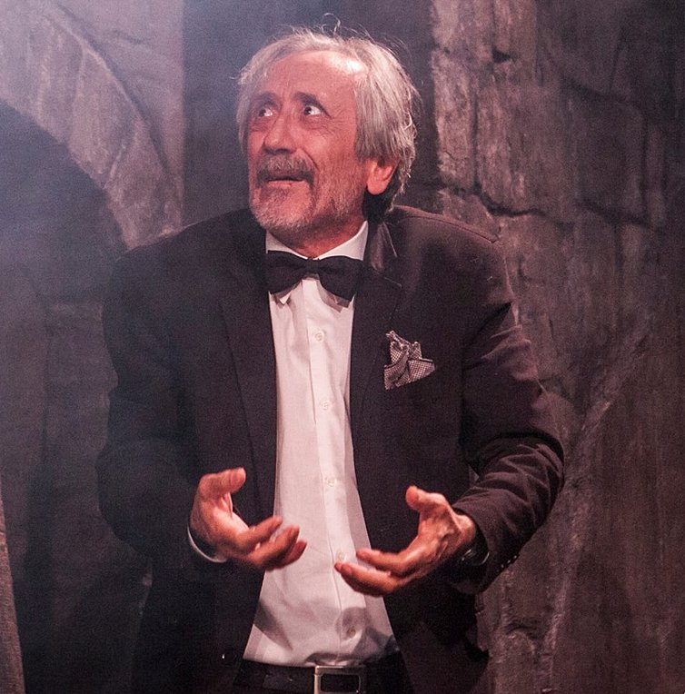 Τάσος Παλαντζίδης: Ξέσπασε σε λυγμούς ο ηθοποιός – «Μάνα είναι μία…»