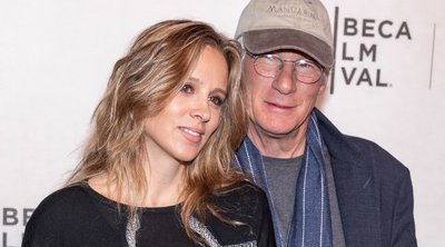 Richard Gere: Λάμπει από έρωτα στο πλευρό της συζύγου του –