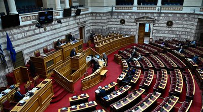 Βουλή: Αντιπαράθεση κοινοβουλευτικών εκπροσώπων για τα Τέμπη