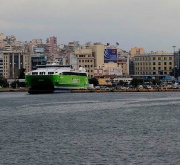 ΔΕΔΔΗΕ: Προχωρά το σχέδιο ηλεκτροδότησης από ξηράς των πλοίων στα λιμάνια