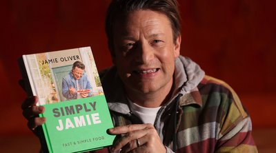 Γεύματα Χωρίς Κόπο: Ο Jamie Oliver και το νέο του βιβλίο